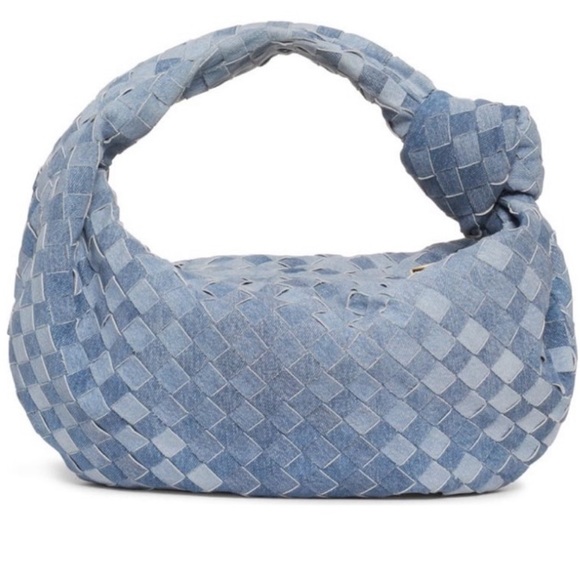 ISO ➡️📲💘 - Picture 4 of 8